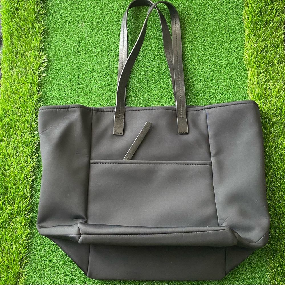 Transience Tote Bag 14”x18”x7”